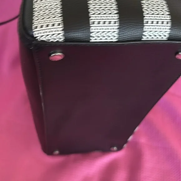 Karl Lagerfeld Striped Maybelle Tote - Picture 6 of 12